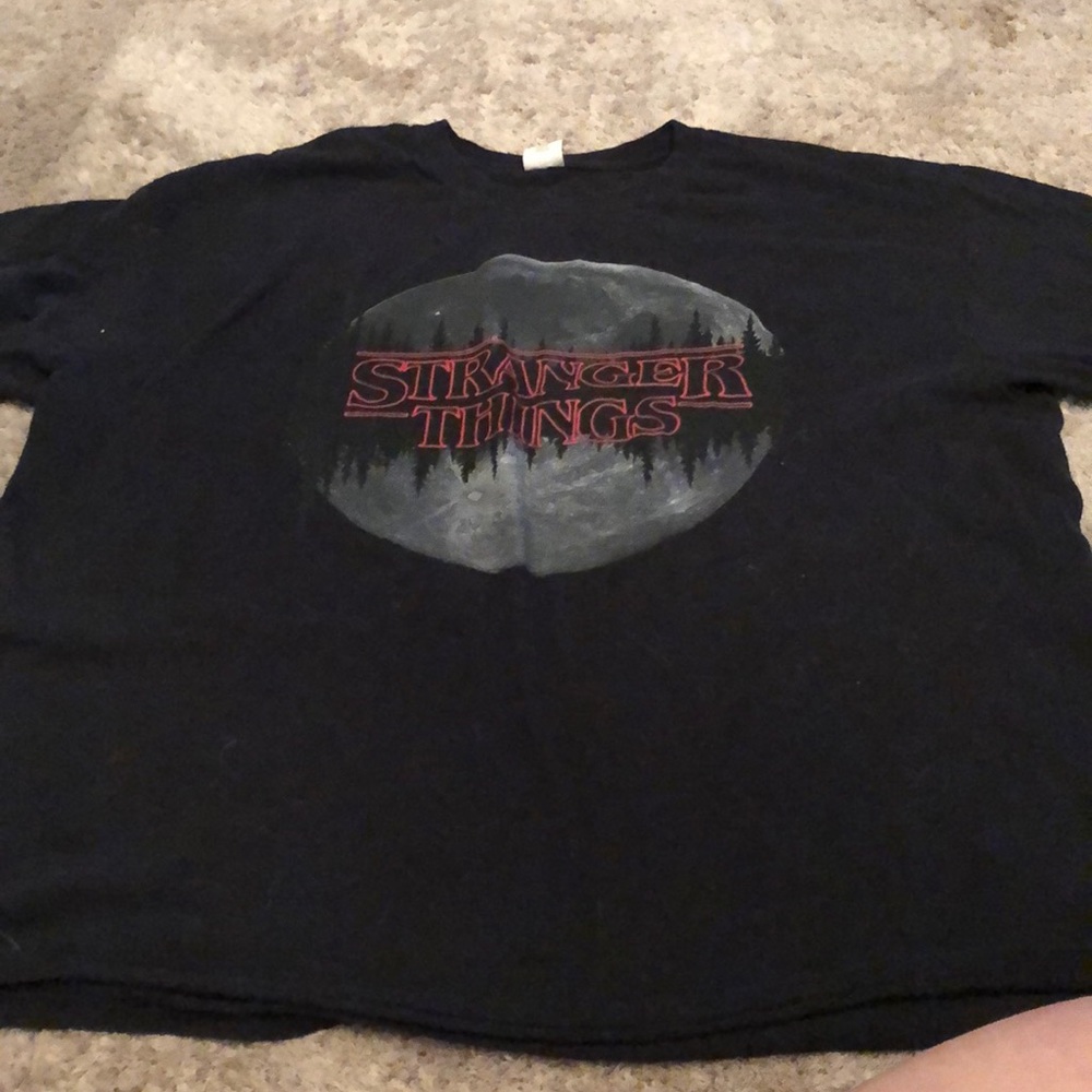Stranger things tee